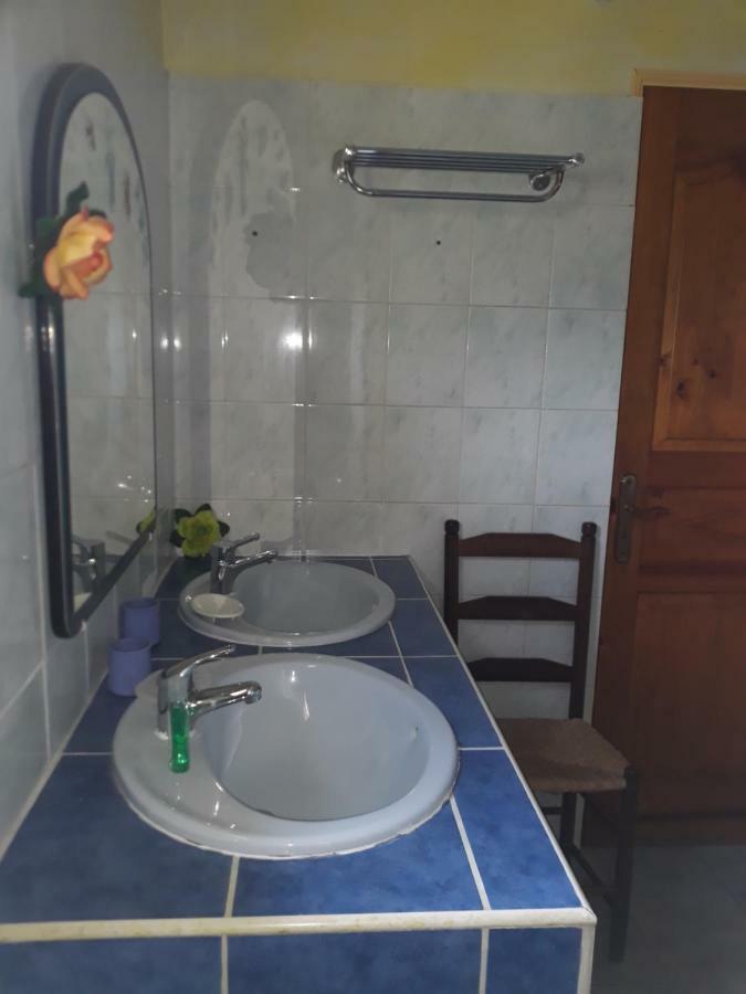 Petite Fleur De Lentilles Bed & Breakfast Cilaos Luaran gambar