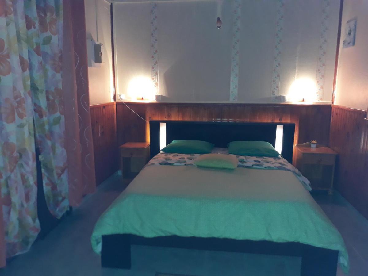Petite Fleur De Lentilles Bed & Breakfast Cilaos Luaran gambar